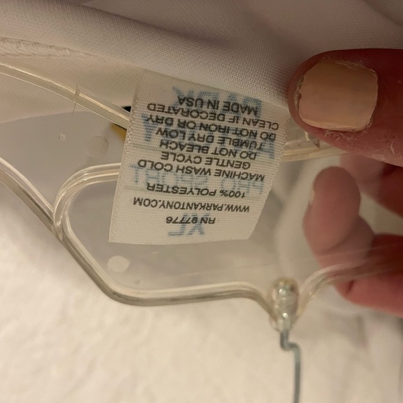 Pirates Jersey with Black Sleeves - Picture 5 of 5